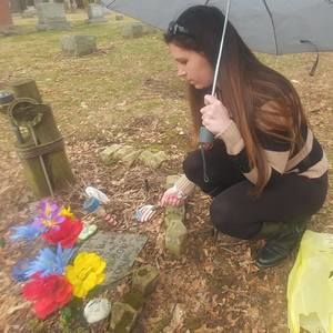 Meet your Posher, Ashley